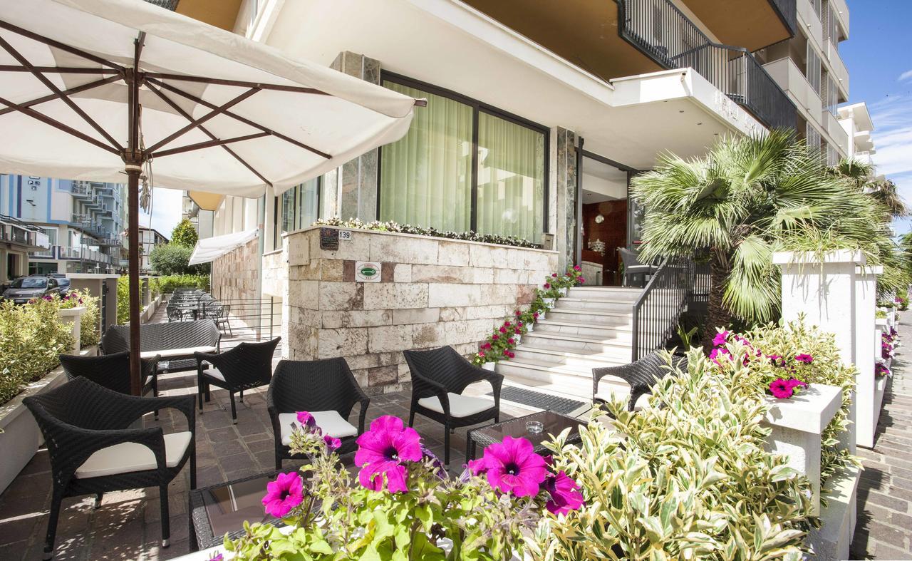 Hotel Brig Cattolica Exterior foto